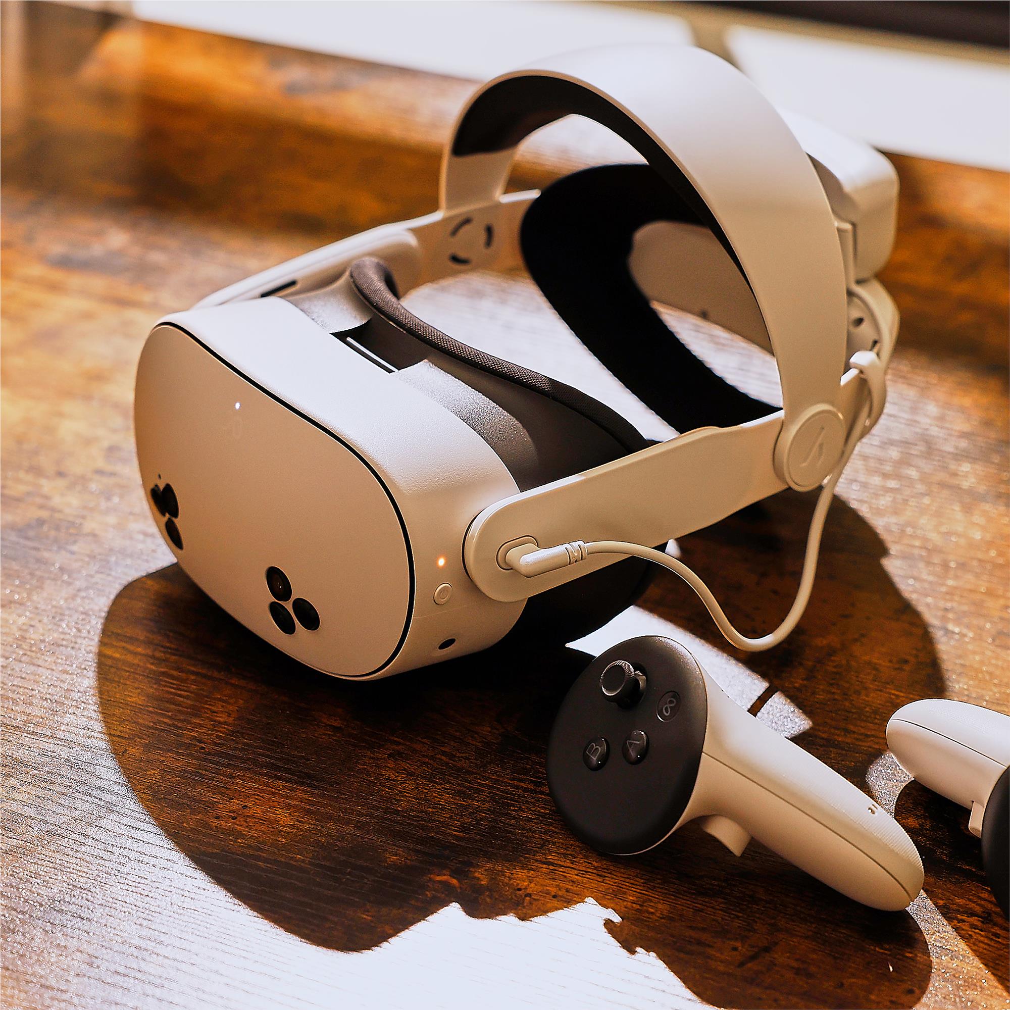 4Gamers Pro Head Strap with Power Bank for Meta Quest 3/3S