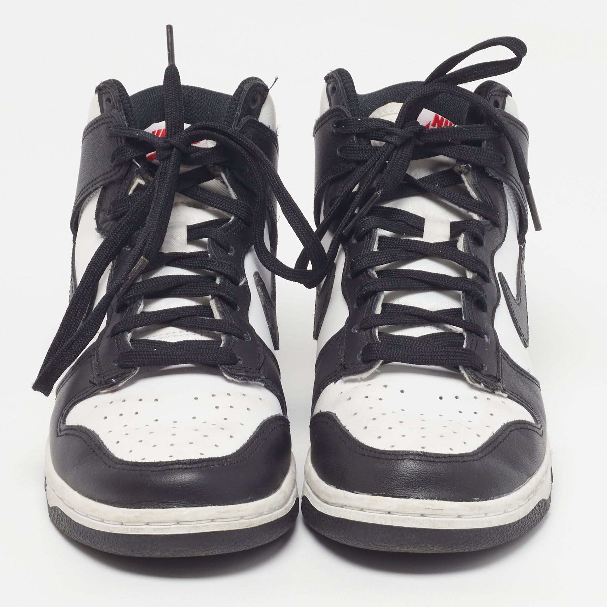 Nike Dunk High Panda