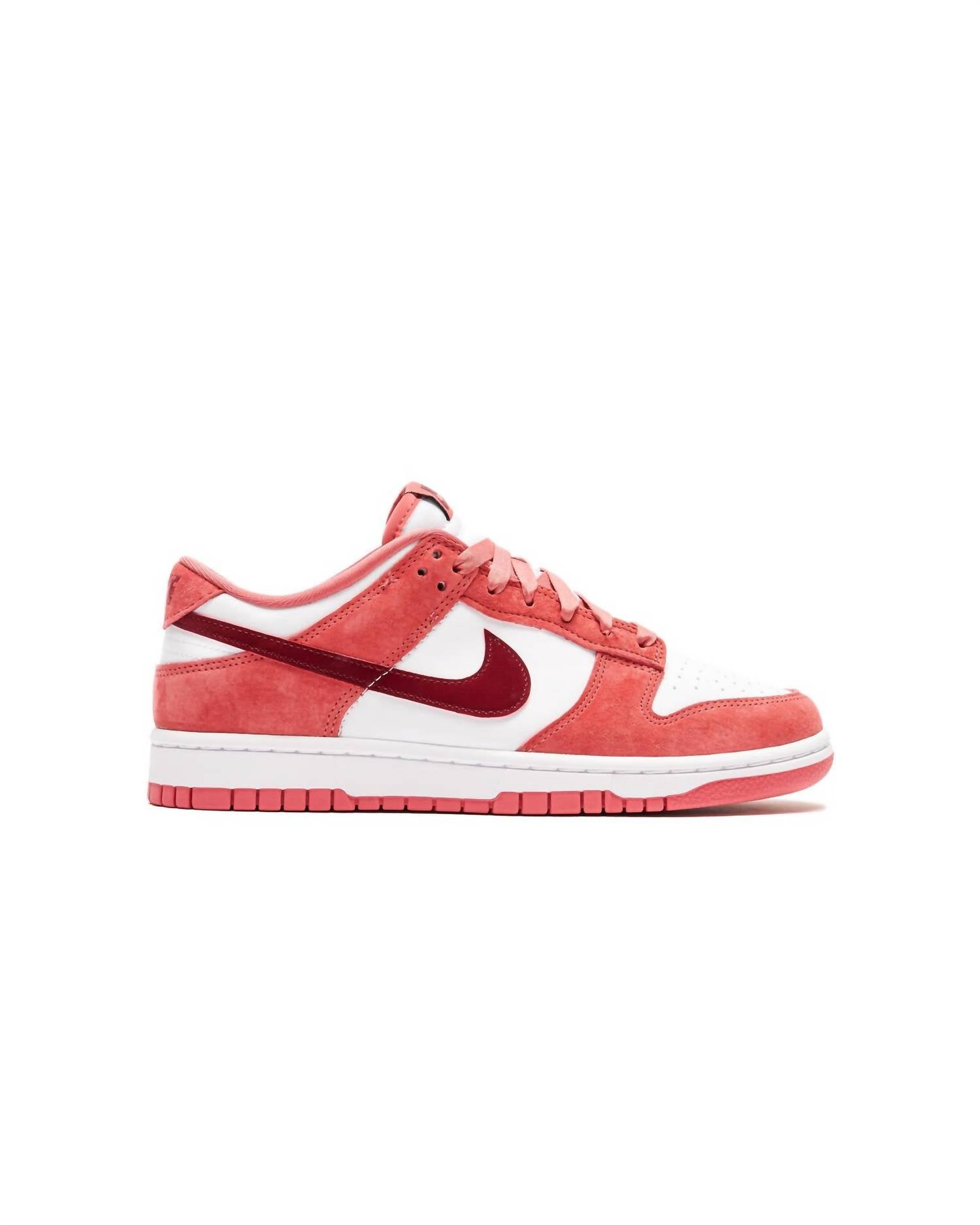 Women's Dunk Low Sneakers In White / Team Red-Adobe-Dragon Red