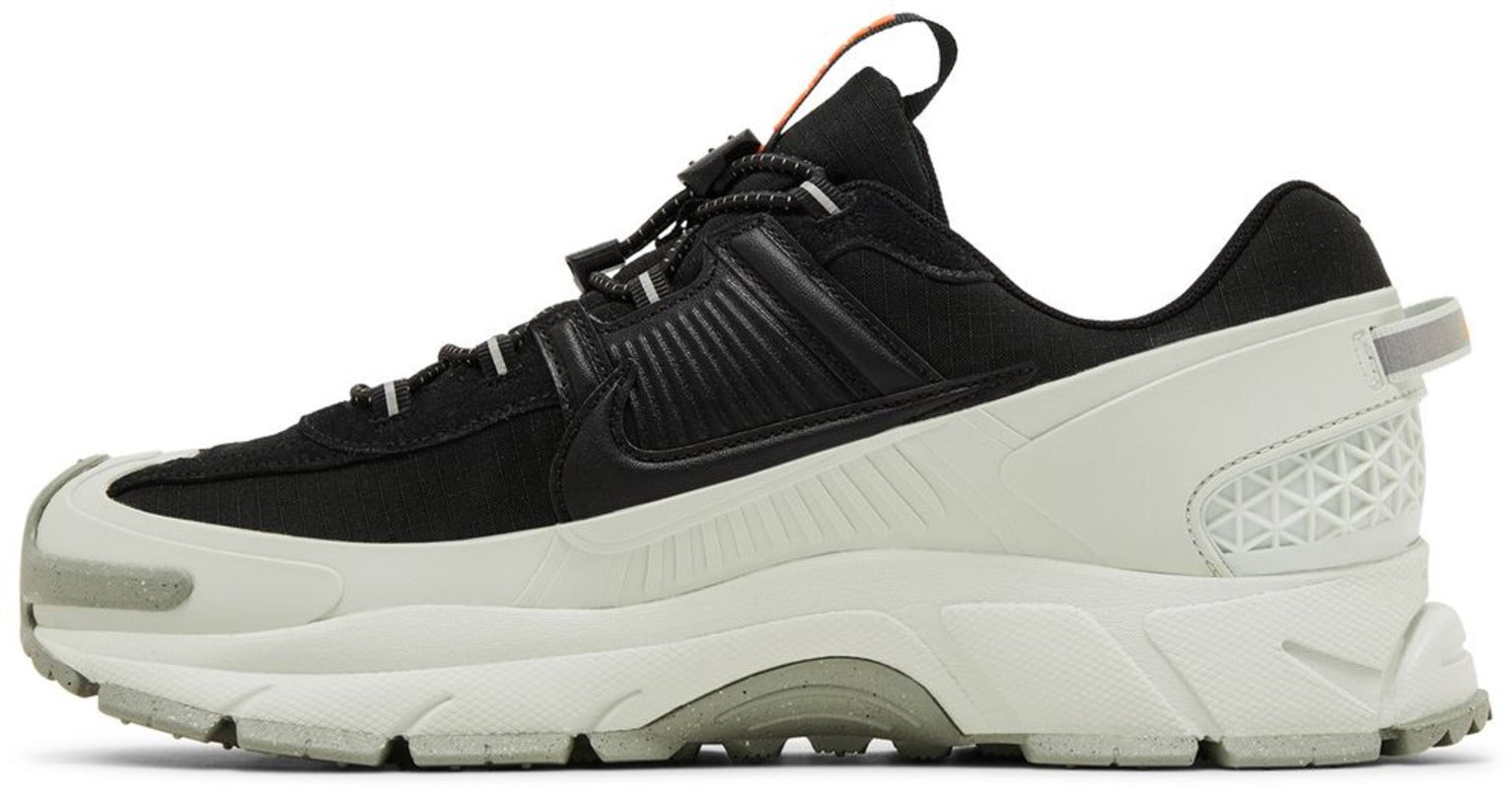 Nike Zoom Vomero 5 Roam Black Light Silver