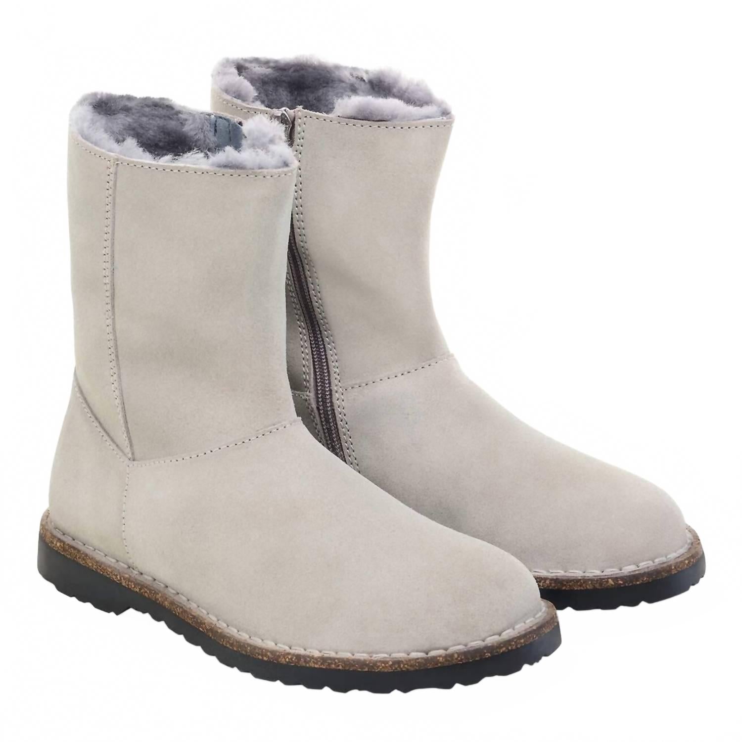 Women's Uppsala Zip Shearling Boot In Stone Coin