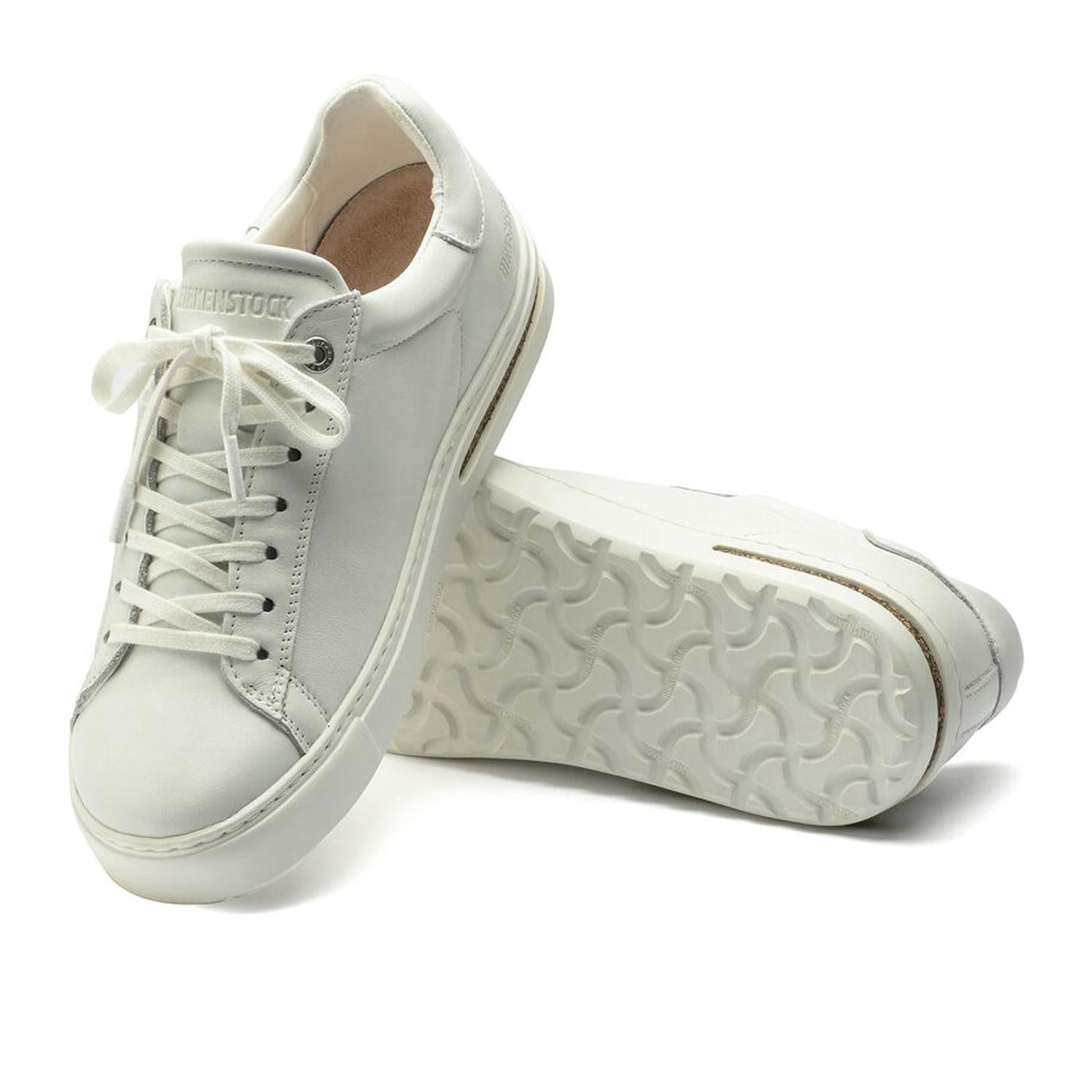 Unisex Bend Sneaker In White Leather