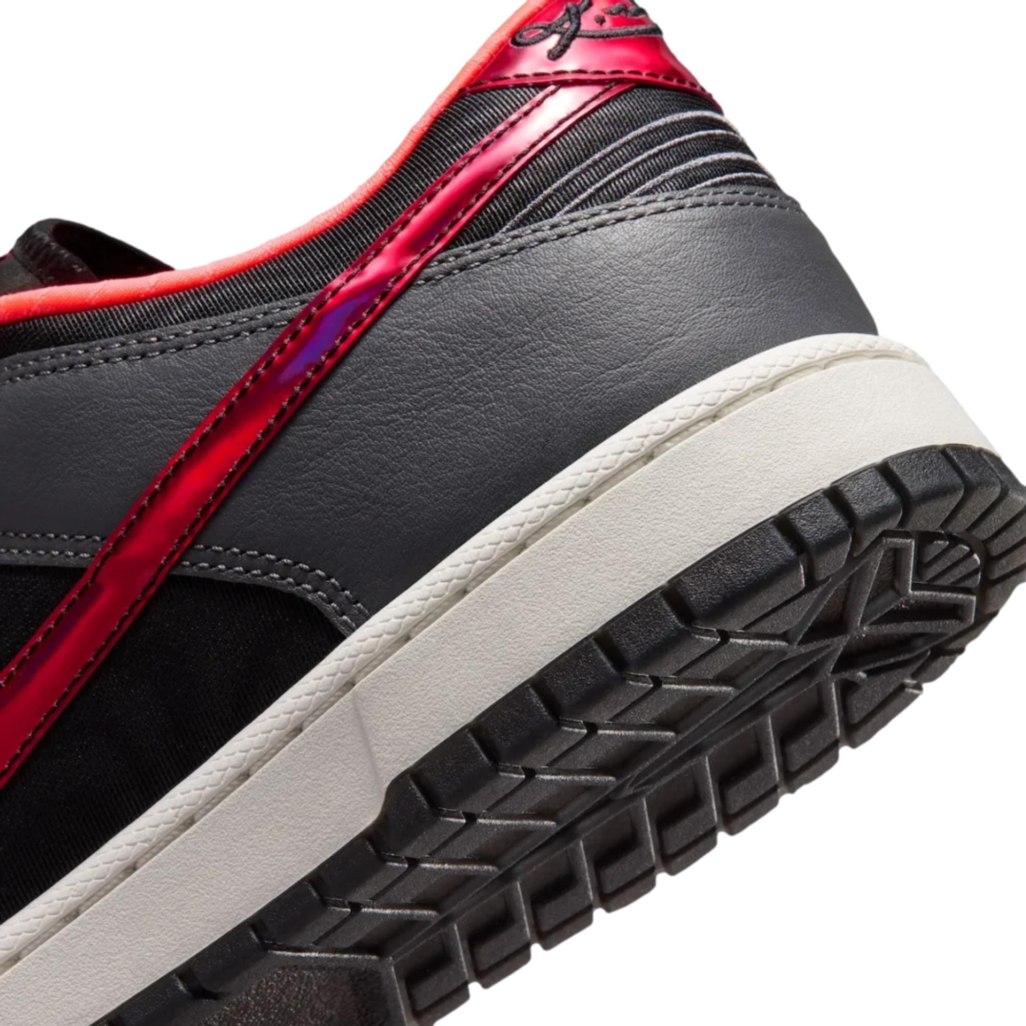 Nike Dunk Low Protro Black / Multi-Color - Hot Punch  IQ3919-001 Men's