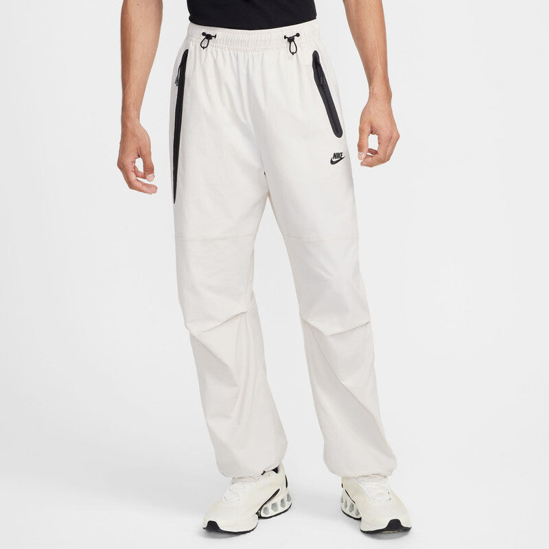 MENS NIKE TECH WOVEN OVERSIZED PANTS