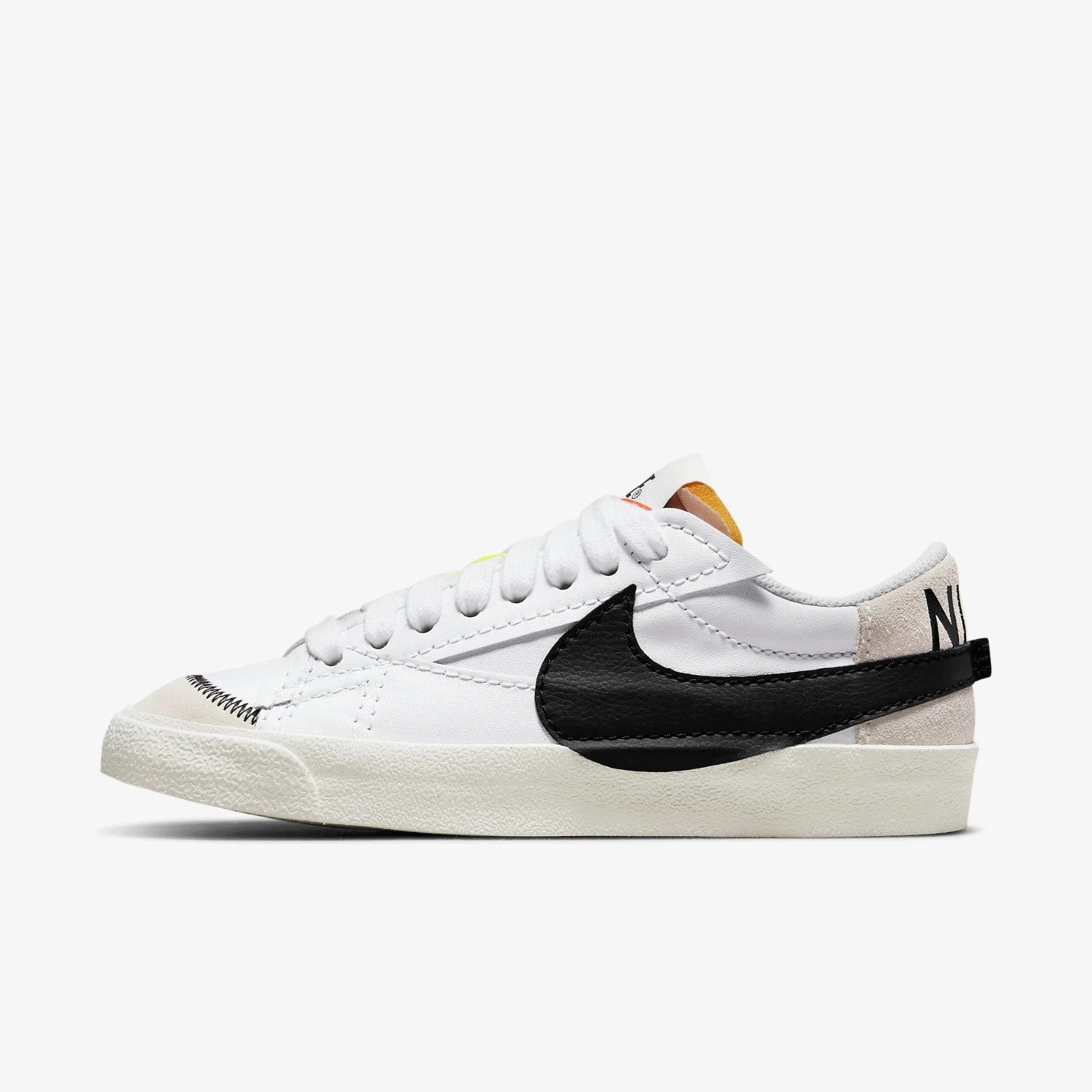 Men's Nike Blazer Low 77 Jumbo DN2158-101 Sneakers White Black Lifestyle Shoes