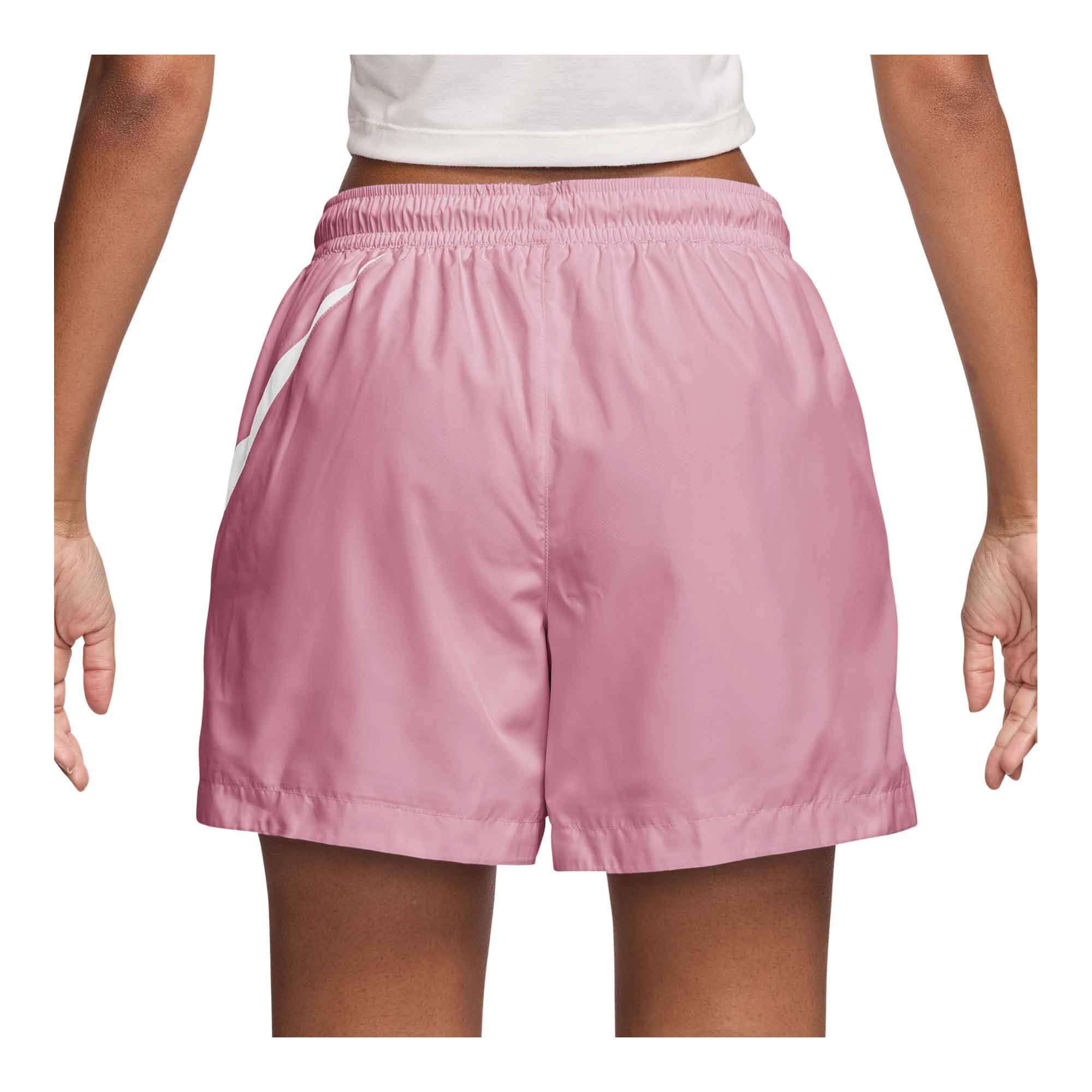 Women's Nike Sportswear Classic Mid-Rise 5 Woven Logo Shorts