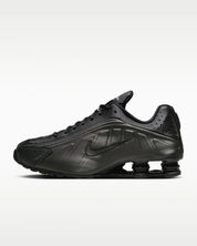 Nike Shox R4 HQ1988-001 Sneaker Men's Black Low Top Running Shoes MEW1009