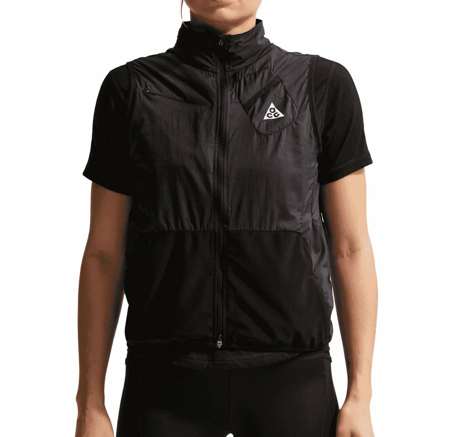Acg Gilet Vest In Black/summit White