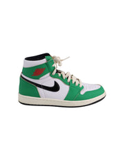 Nike Air Jordan 1 Retro High OG in ' Lucky Green' Leather