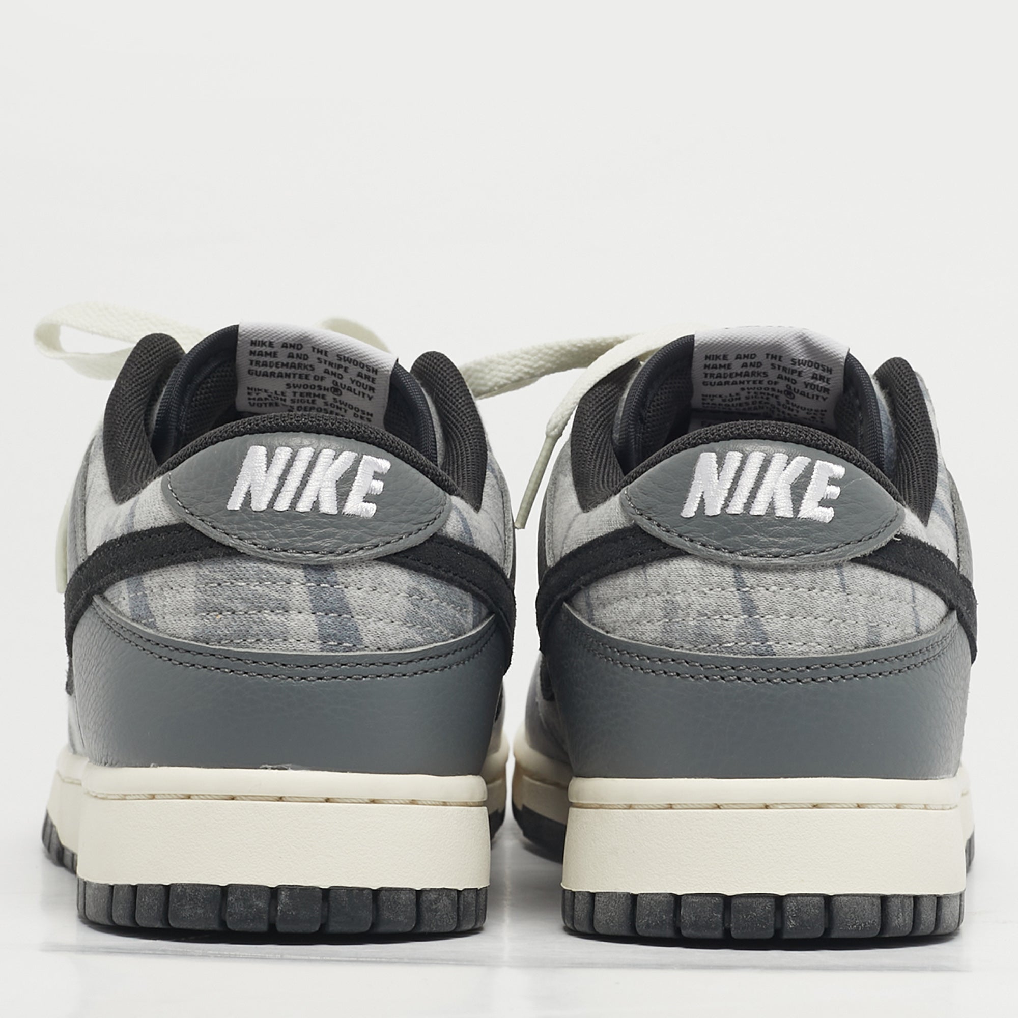 Nike Dunk Se Copy Paste