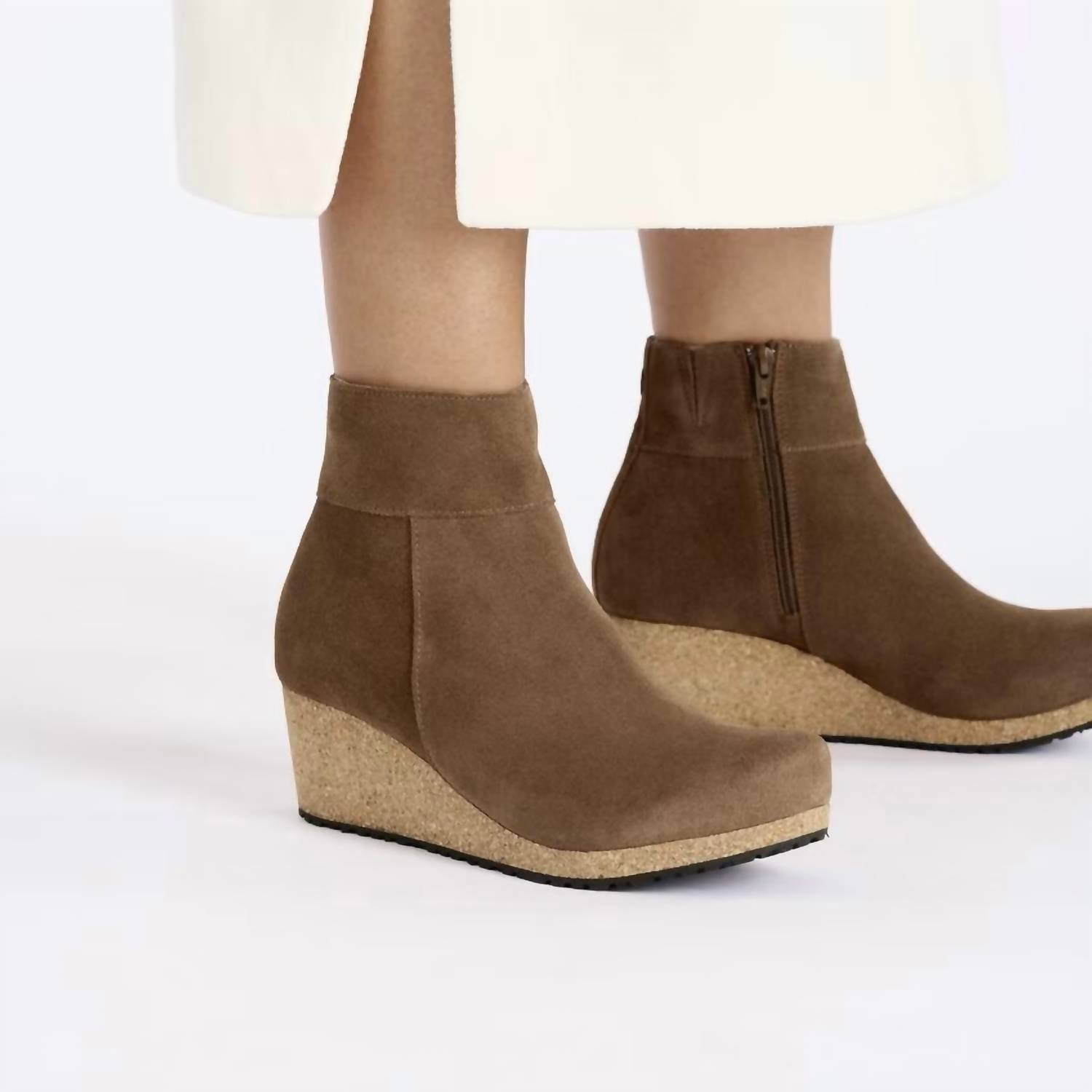 Women Ebba Ankle Boot In Dark Tea