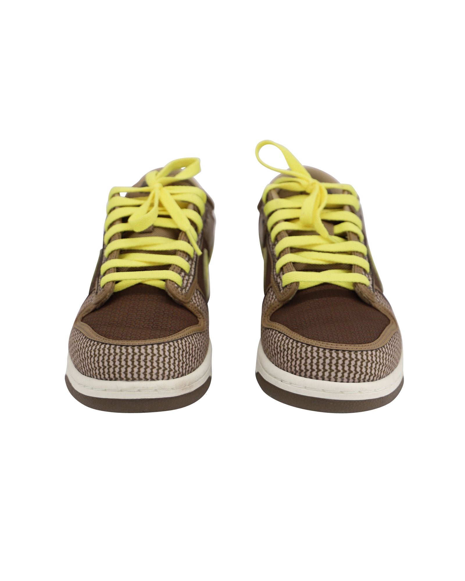 Nike Undefeated x Dunk SP Trainers in 'Canteen' Brown Leather