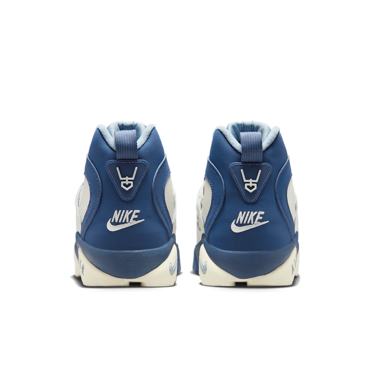 Men's Air Diamond Turf II Shoes