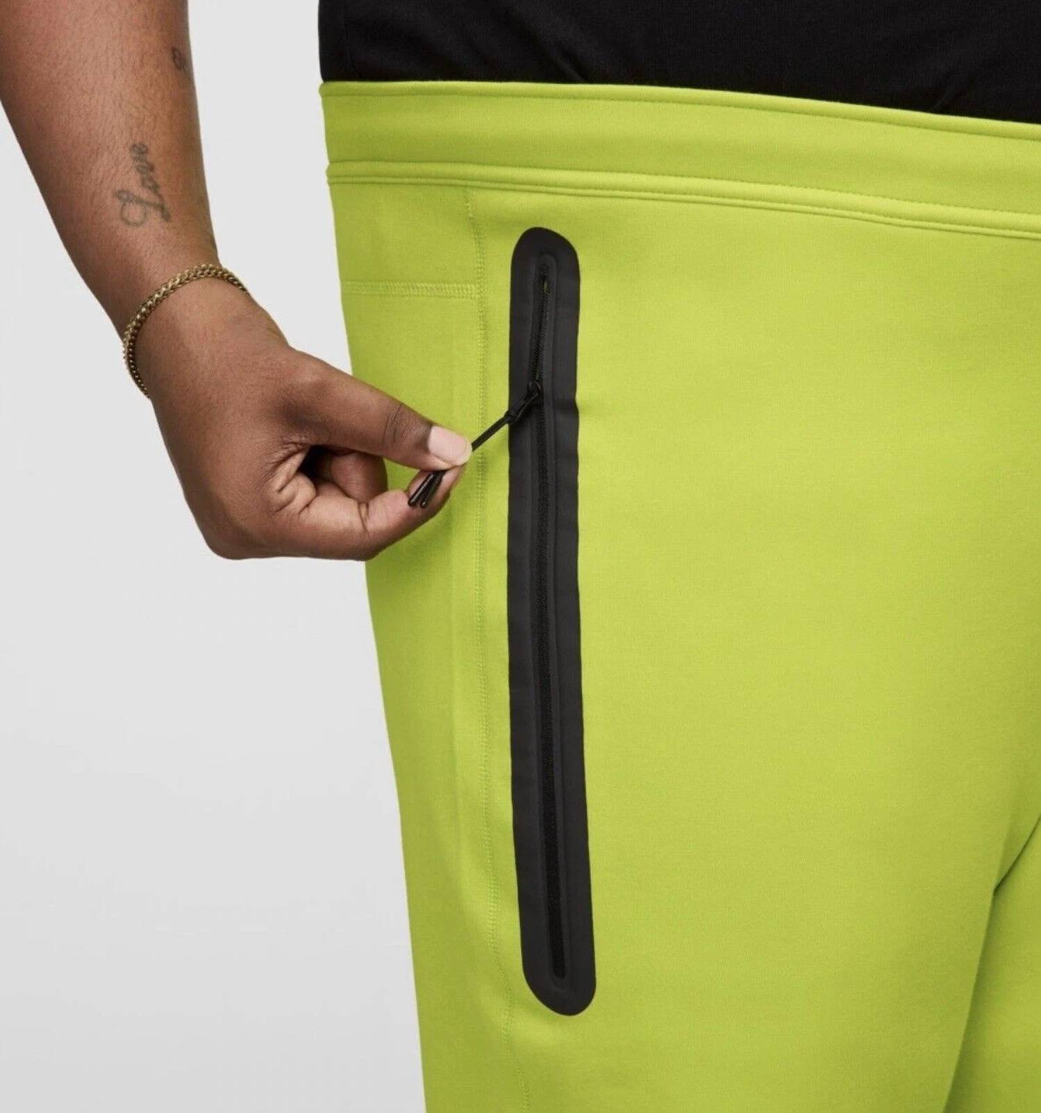 Men's Sportswear Tech Fleece Joggers In Bright Cactus/black