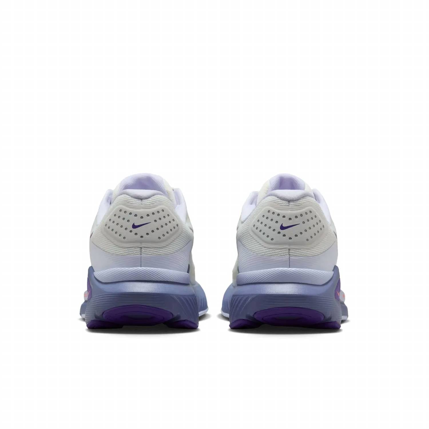 Women's Structure 26 Shoes In Summit White/wild Grape Amethyst Tint