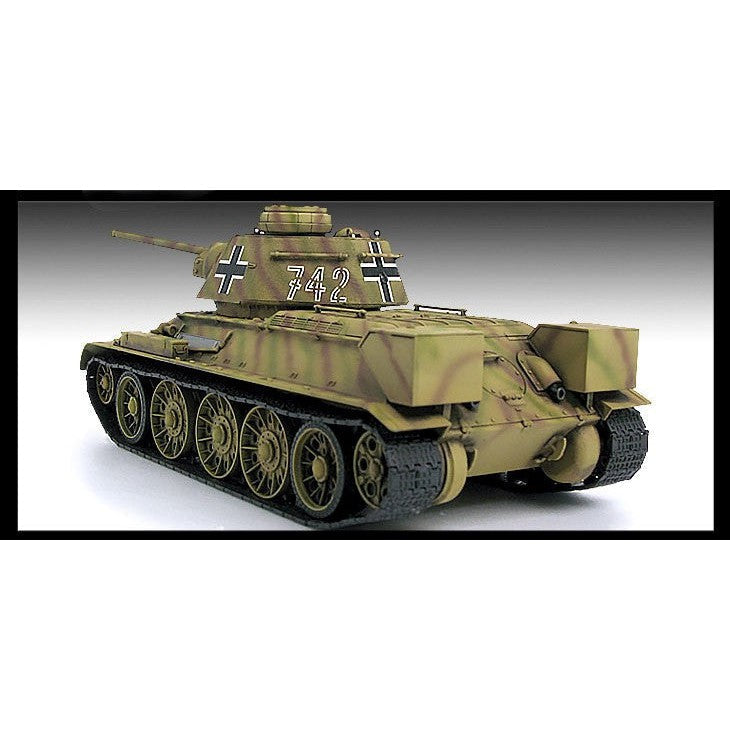 Academy 1/35 German T-34/76 747 (R)