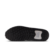 Men's College Air Max Verse (Michigan) Shoes