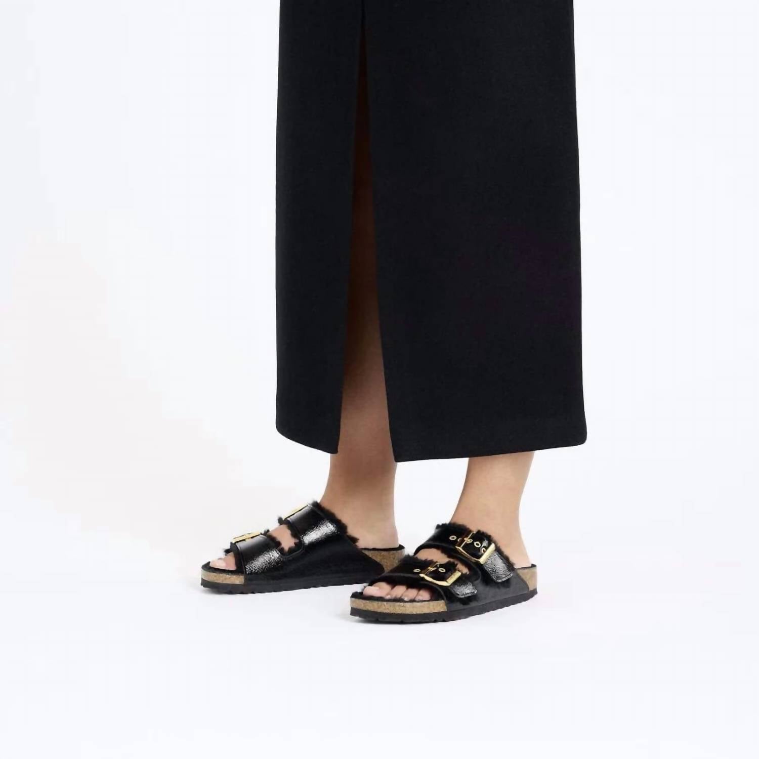 Women's Arizona Shearling Patent Sandal In Black
