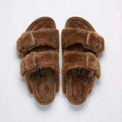 Women's Arizona Shearling Sandal In Caramel