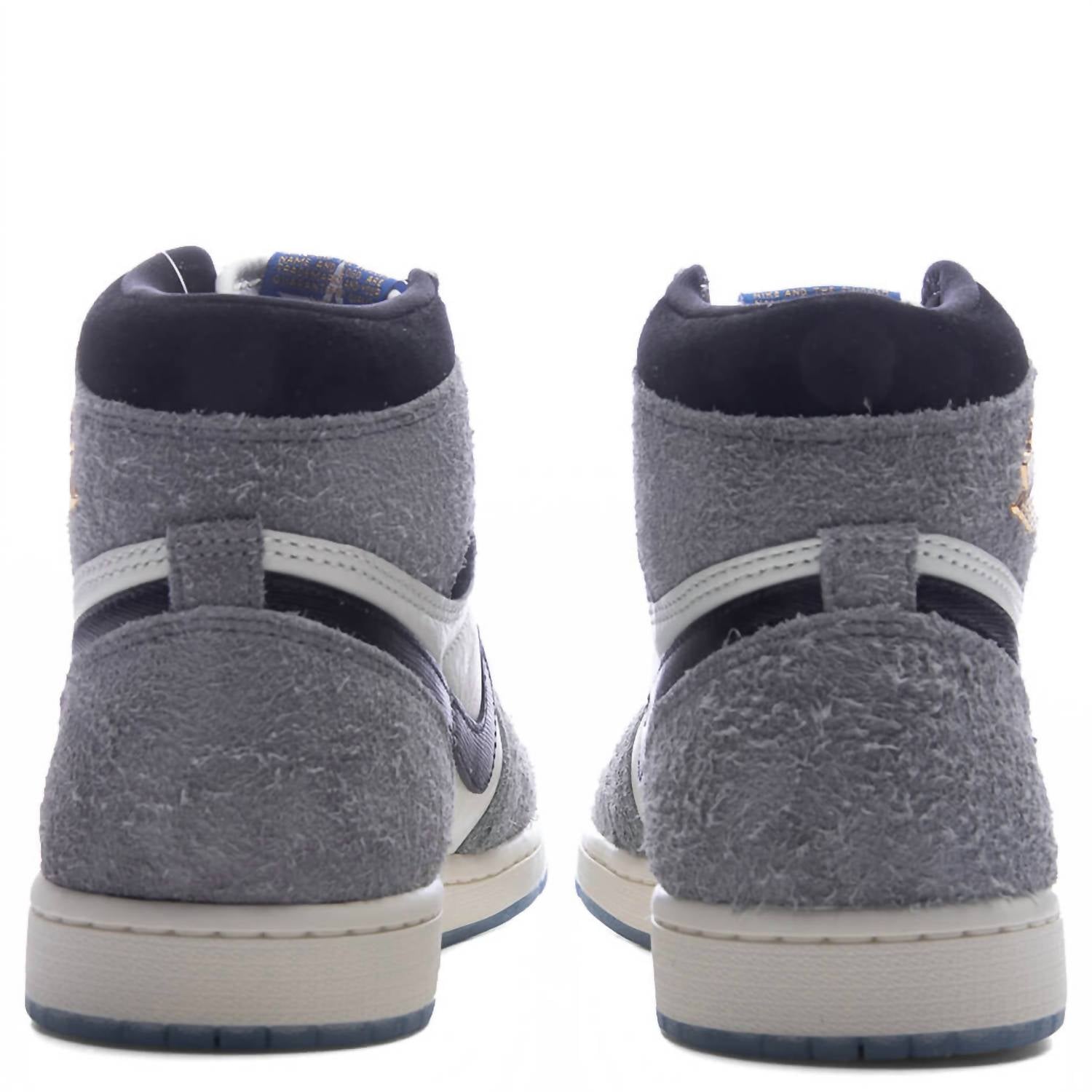 Men's Air Jordan 1 Retro High Og Sneaker In Cool Grey/black-Sail