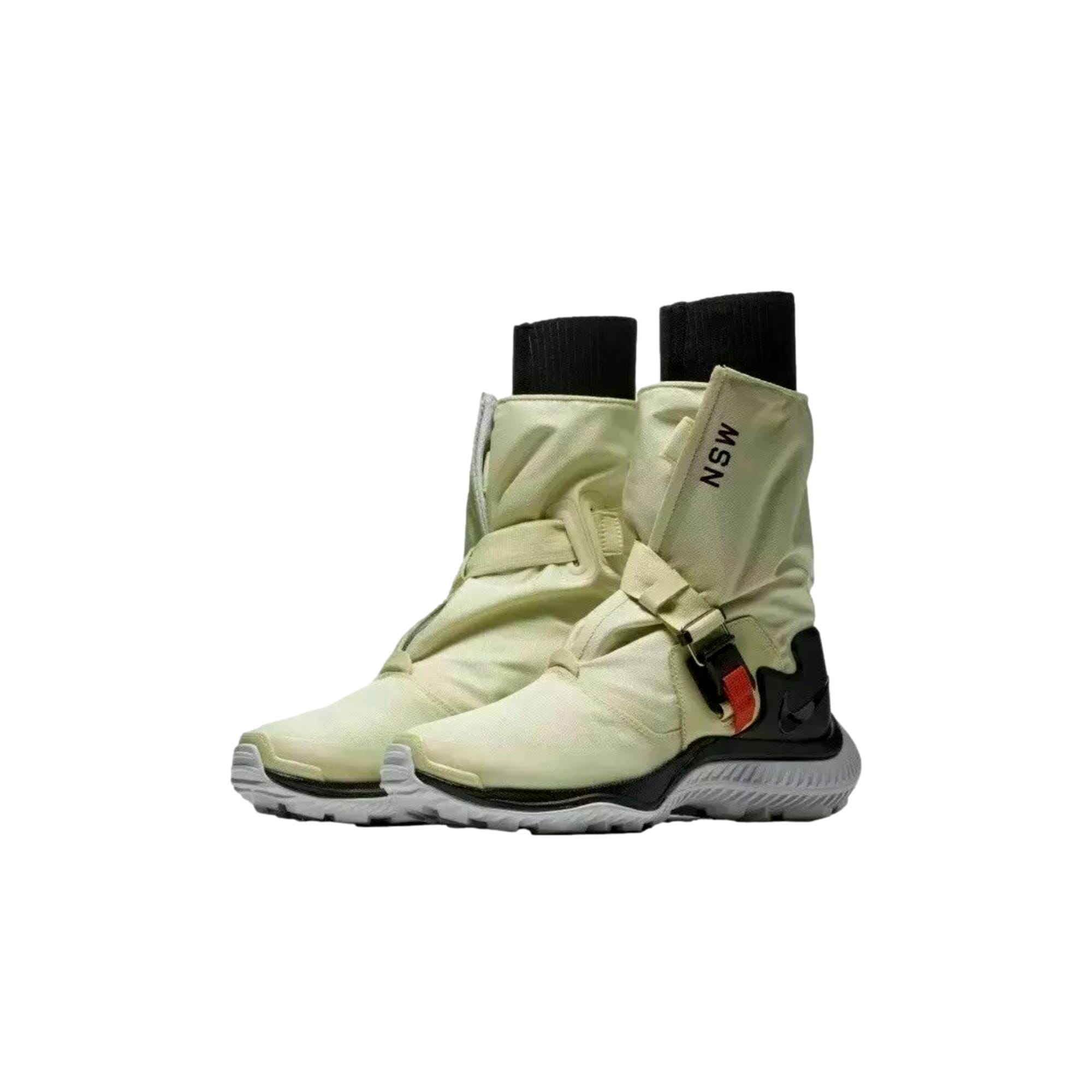 Women's Nike NSW Gaiter Boot Pale Citron/Black AA0528-700
