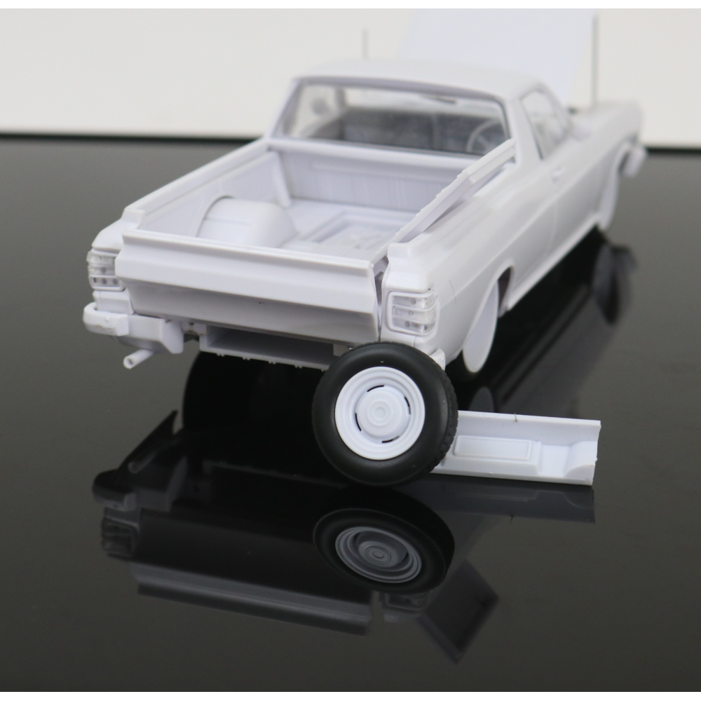 1/24 VW Custom Falcon UTE