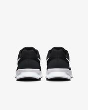 Men's Nike Run Swift 3 DR2695-002 Sneaker Black White Lace Up Road Running Shoes