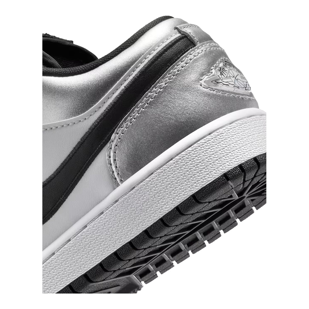Air Jordan 1 Low SE Big Kids' Sneakers