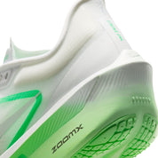 Women’s Zoom Fly 6 (107 - White/Metallic Silver-Illusion Green)