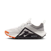 Women’s Wildhorse 10 (103 - Summit White/Black-Saftey Orange-Phantom)