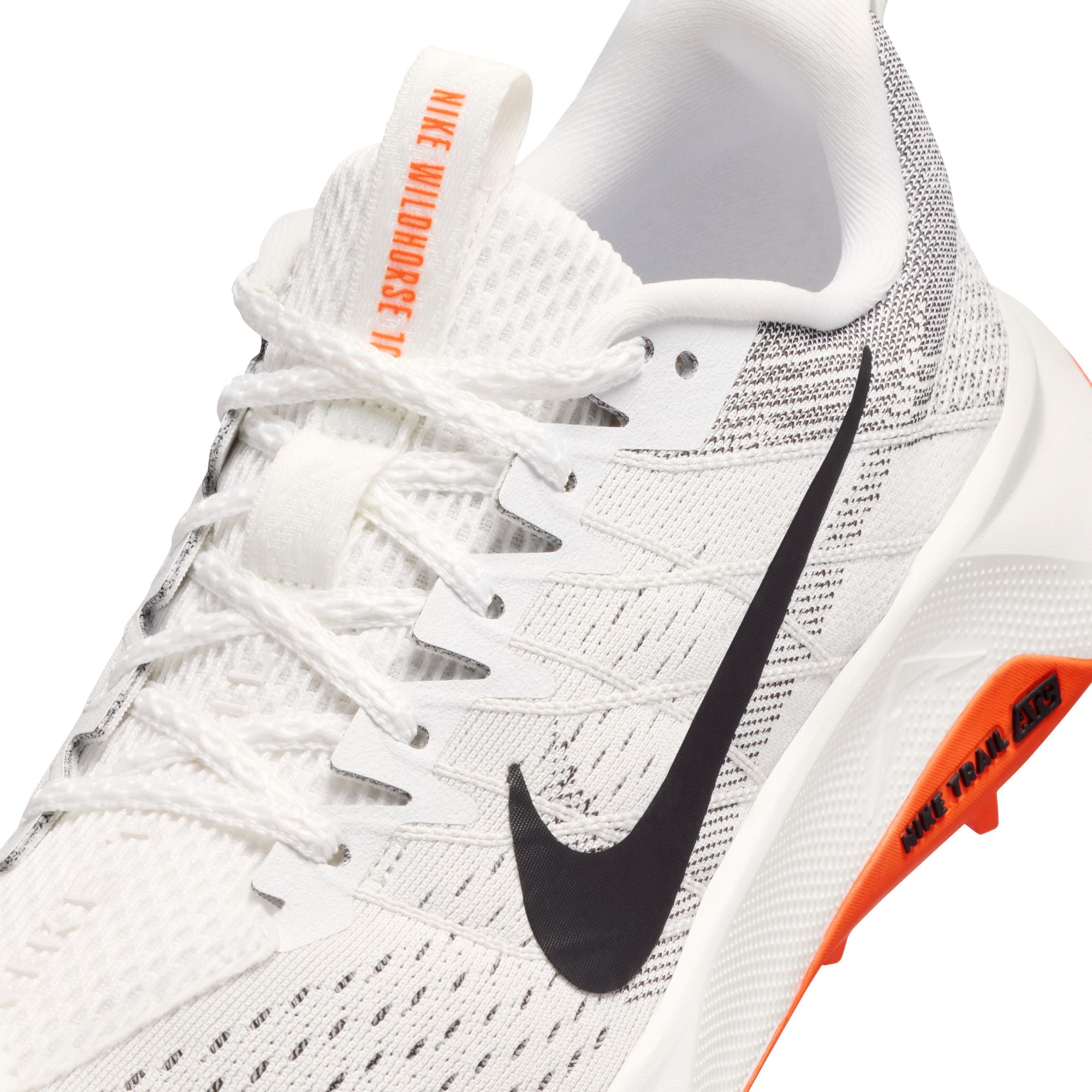 Women’s Wildhorse 10 (103 - Summit White/Black-Saftey Orange-Phantom)