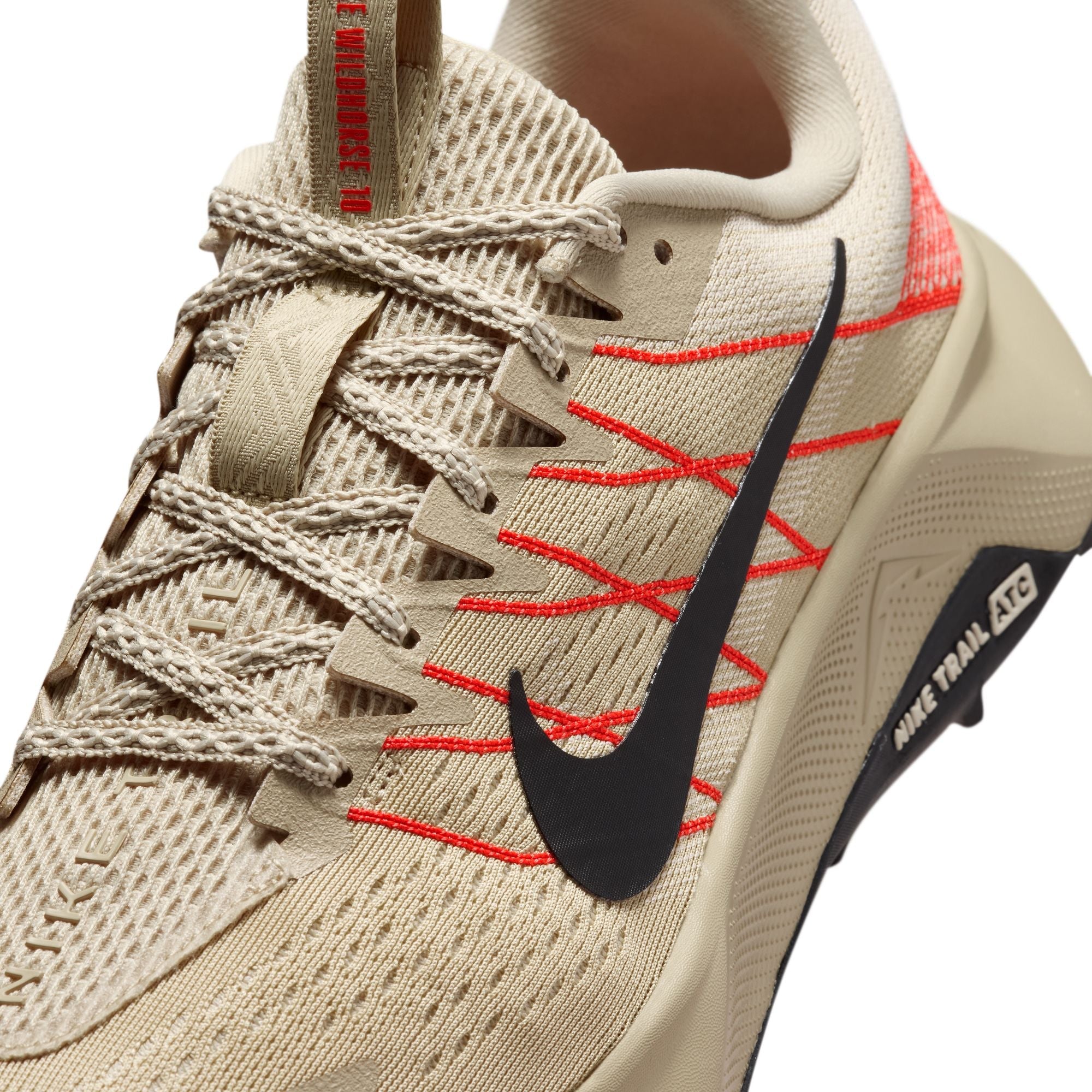 Men’s Wildhorse 10 (201 - Linen/Tough Red-Lt Crimson-Pure Platinum)