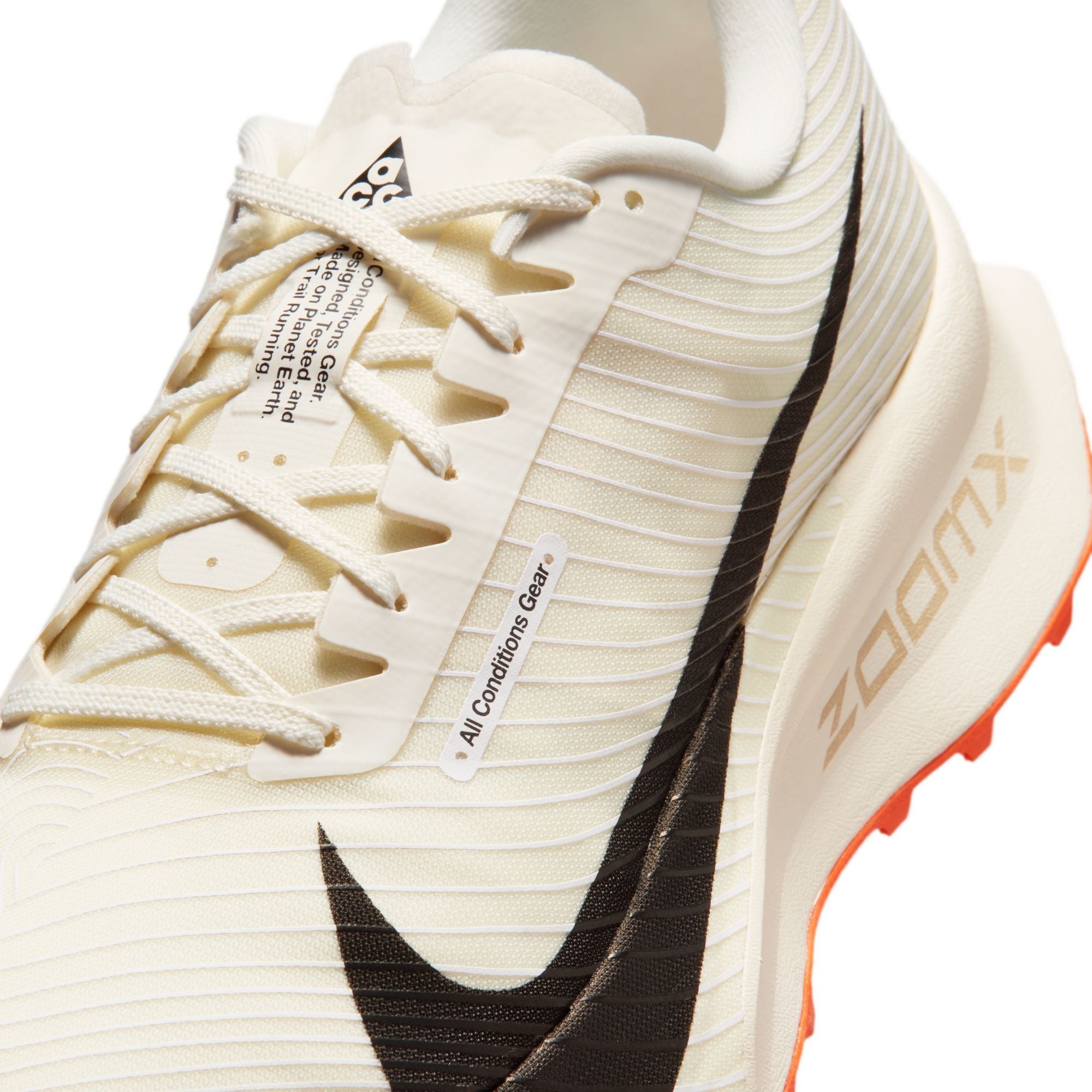 Men’s ACG Ultrafly Trail (101 - Sail/Black-White-Saftey Orange)