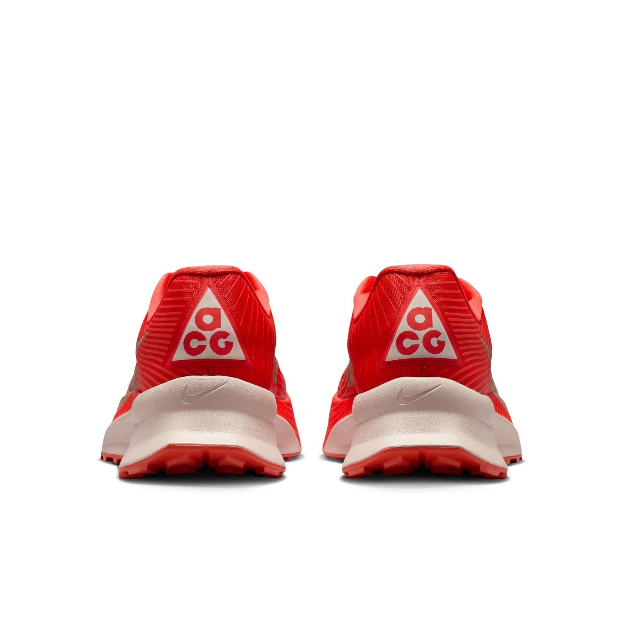 Men’s ACG Ultrafly Trail (600 - Lt Crimson/Linen-Lt Orewood Brn)