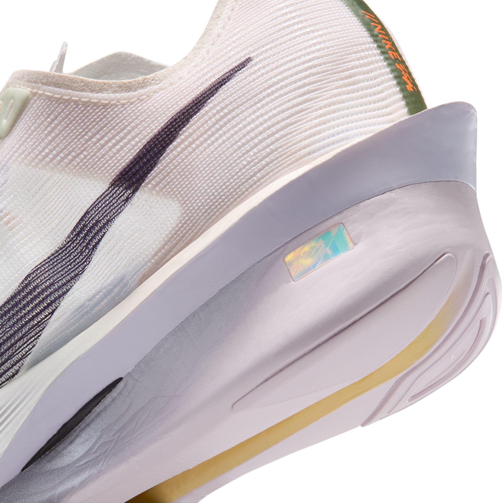Women’s Vaporfly 4 (300 - Barely Green/Purple Dynasty-Chalk)