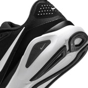 Women’s Structure 26 (003 - Black/White-Cool Grey-Metallic Silver)