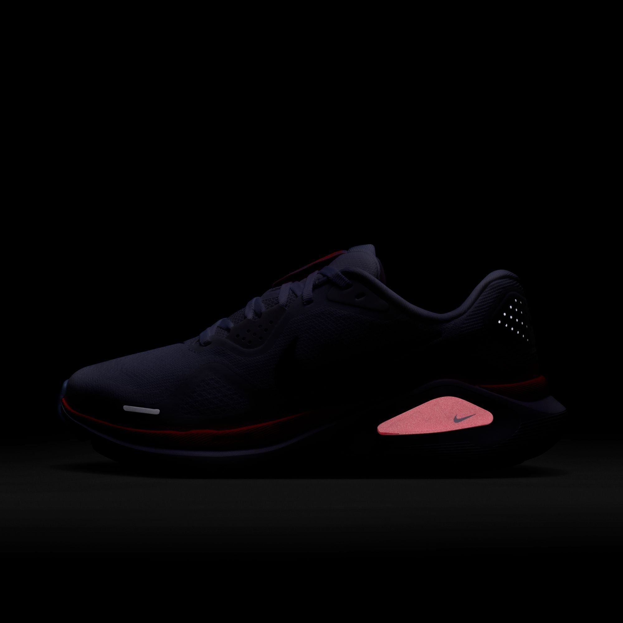 Women’s Structure 26 (105 - White/Ashen Slate-Hot Lava-Hydrogen Blue)