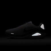 Men’s Structure 26 (115 - White/Black-Mineral Slate-Hyper Pink)