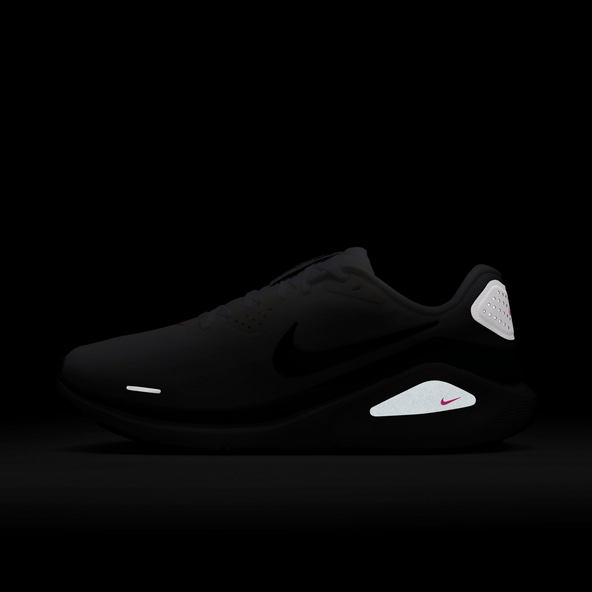 Men’s Structure 26 (115 - White/Black-Mineral Slate-Hyper Pink)