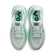 Women's Vomero Premium (300 - Barely Green/Metallic Silver)