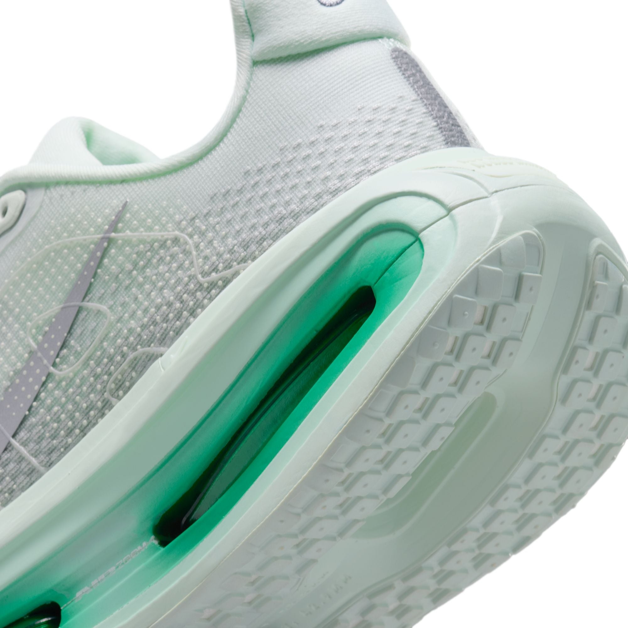 Women's Vomero Premium (300 - Barely Green/Metallic Silver)