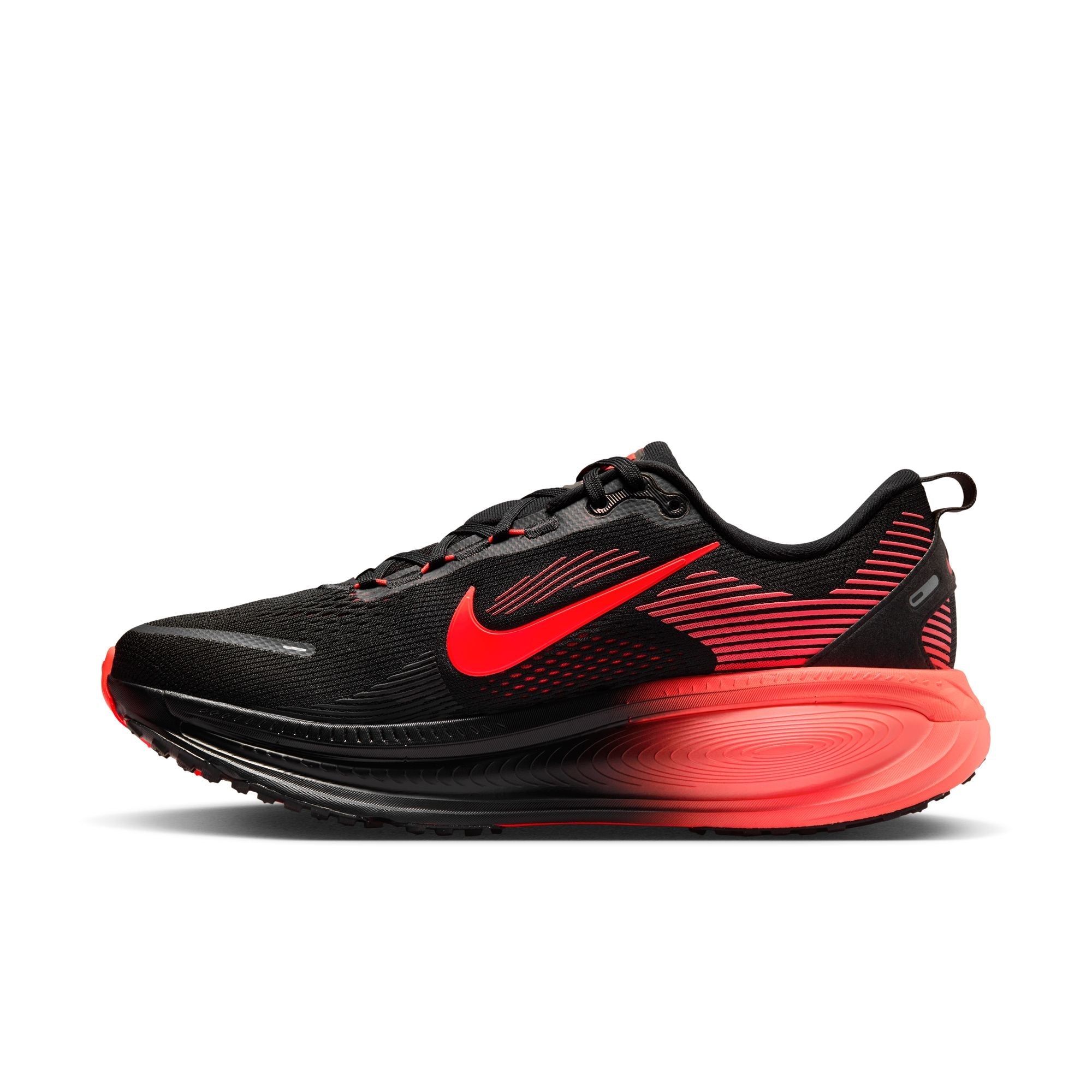 Men's Vomero 18 (019 - Black/Bright Crimson-University Red)