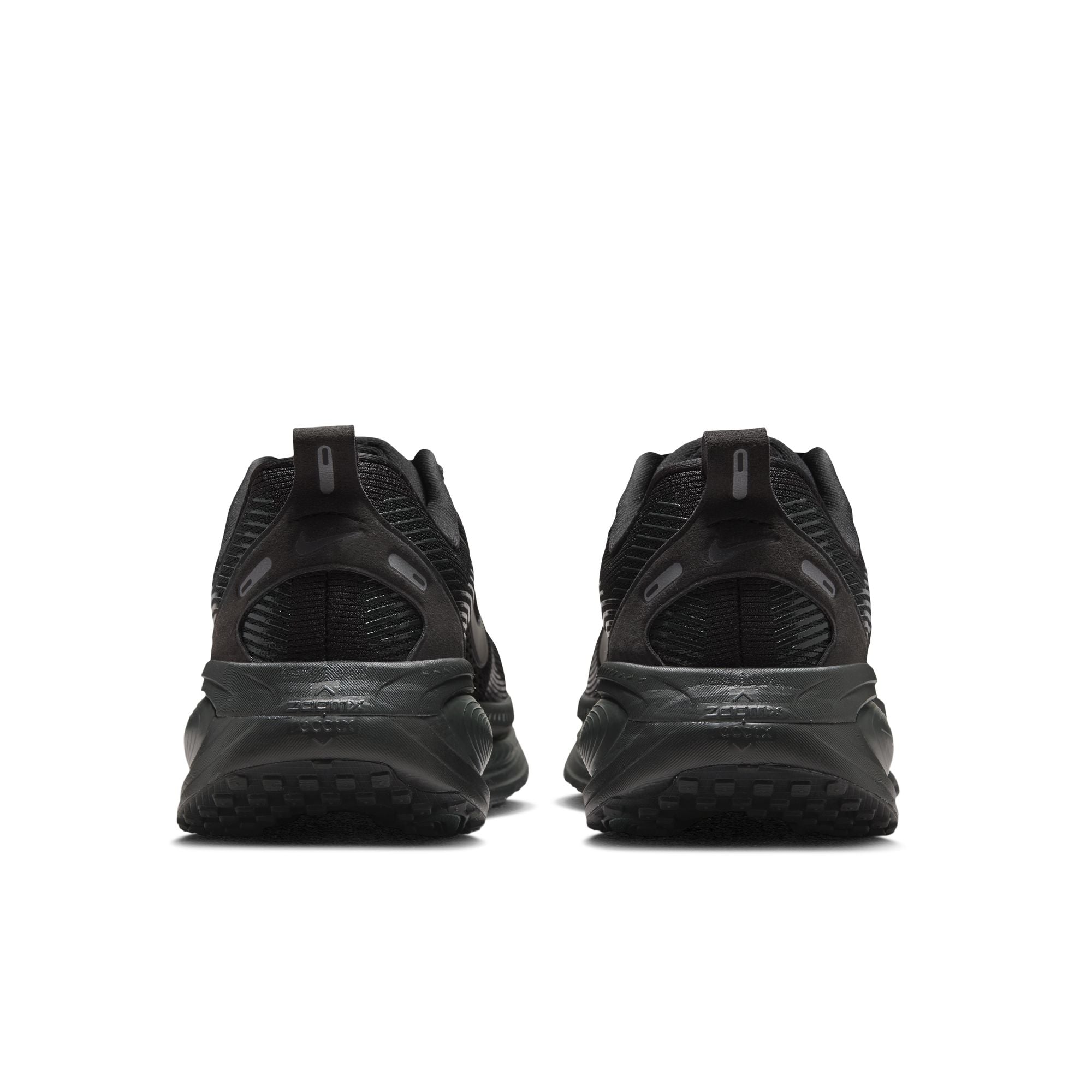 Women's Vomero 18 (004 - Black/Black-Dk Smoke Grey-Lt Smoke Grey)