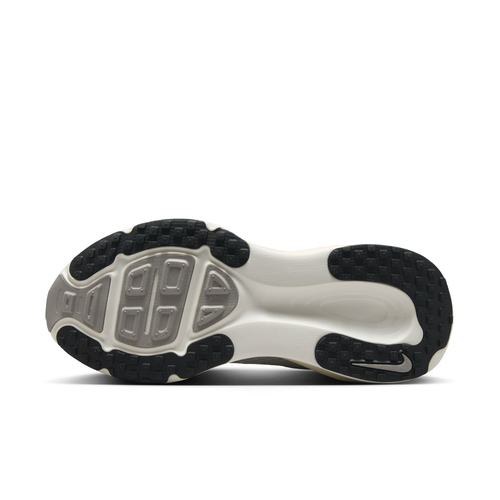 Women's Vomero 18 (101 - Summit White/Black-Coconut Milk)