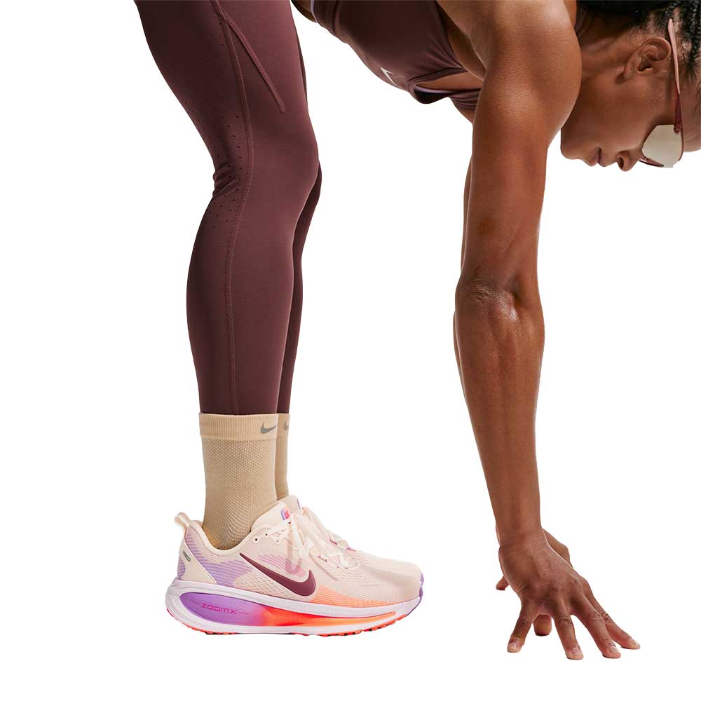 Women's Nike Vomero 18 Running Shoe - Chalk/Tattoo/Pink Foam/Bright Violet - Regular (B)