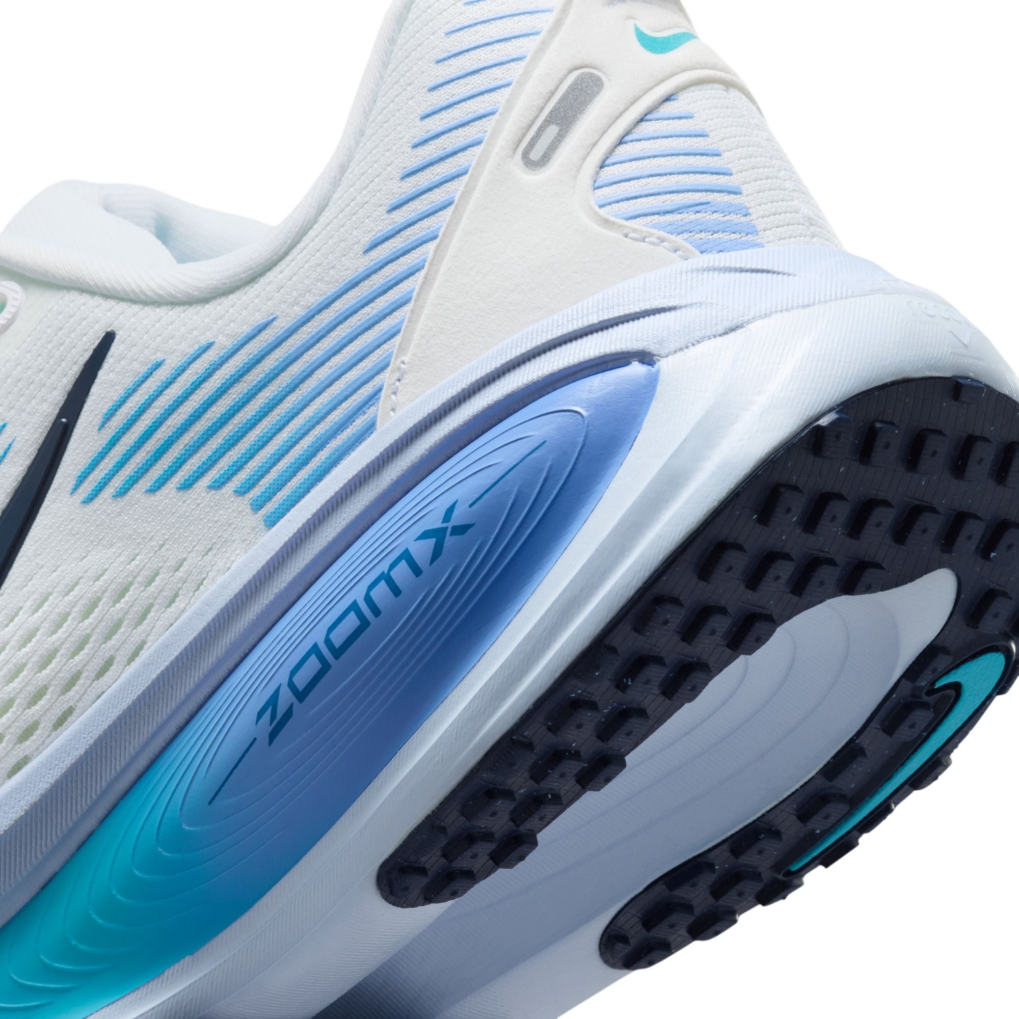 Women's Vomero 18 (114 - White/Midnight Nave/Blue Fury)