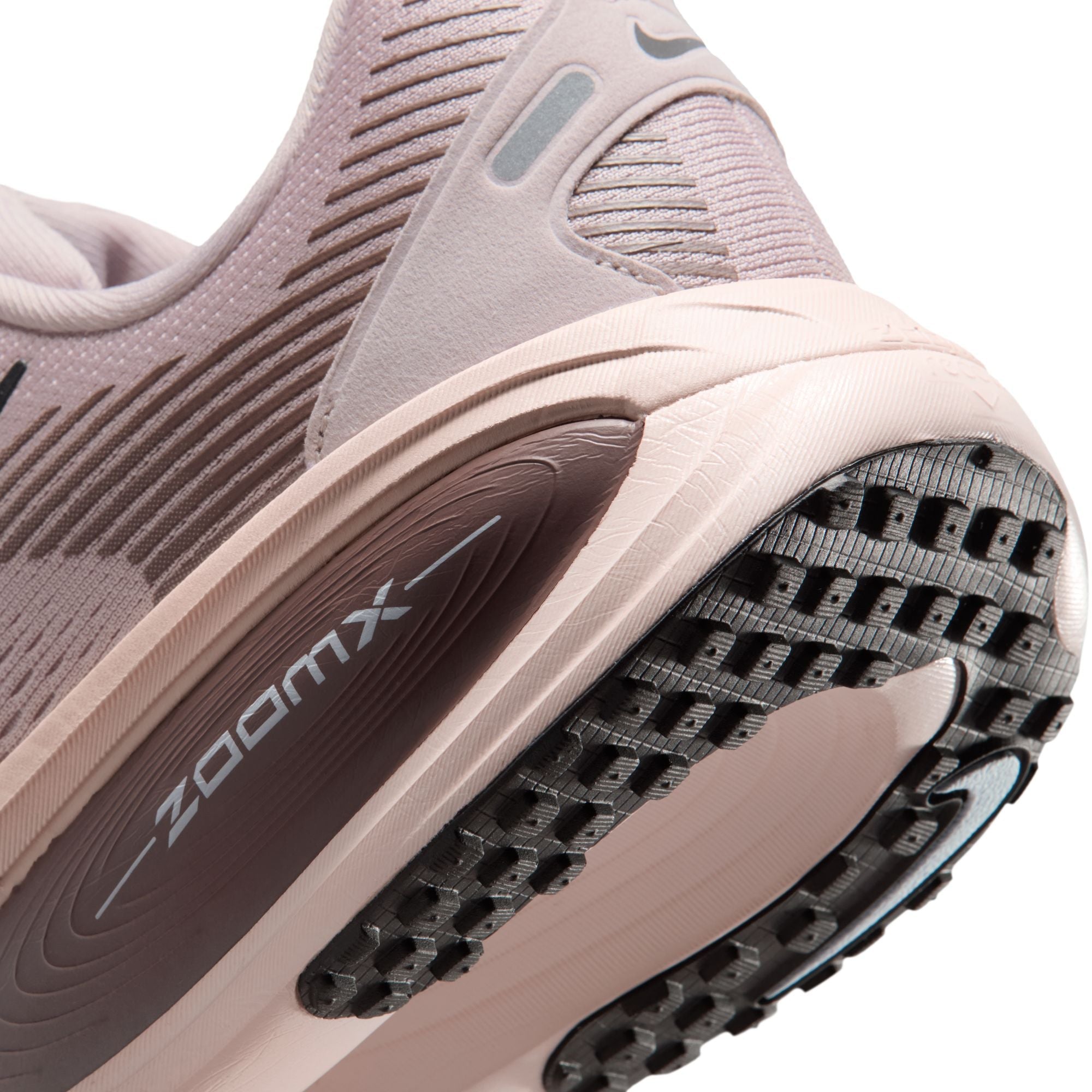 Women's Vomero 18 (607 - Particle Rose/Off Noir-Silt Red-Tattoo)