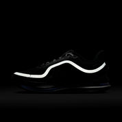 Men's Pegasus Premium (005 - Black/Black-Metallic Silver)