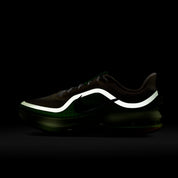 Men's Pegasus Premium (701 - Alabaster/Black-Barely Volt-Volt Ice)