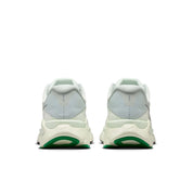 Women’s Structure Plus (004 - Light Silver/Metallic Silver)